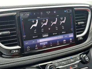 Chrysler Pacifica 2021 AWD Limited 4 puertas Minivan