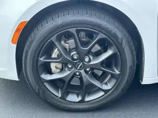 Chrysler Pacifica 2021 AWD Limited 4 puertas Minivan