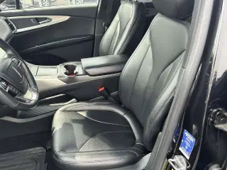 Lincoln Nautilus 2020 4 puertas SUV Estándar