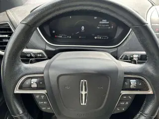 Lincoln Nautilus 2020 4 puertas SUV Estándar