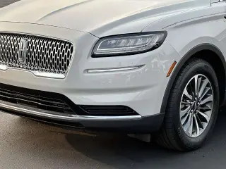 Lincoln Nautilus 2023 Estándar 4 puertas SUV