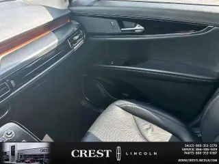 Lincoln Nautilus 2023 AWD Reserve 4 puertas SUV