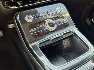 Lincoln Nautilus 2023 AWD Reserve 4 puertas SUV