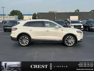 Lincoln Nautilus 2023 AWD Reserve 4 puertas SUV