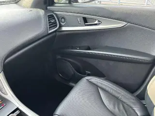 Lincoln Nautilus 2019 AWD Reserve 4 puertas SUV