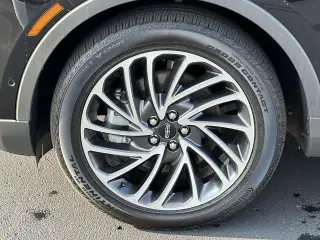 Lincoln Nautilus 2019 AWD Reserve 4 puertas SUV