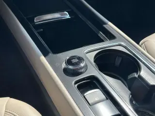Lincoln Corsair 2023 Estándar 4 puertas SUV