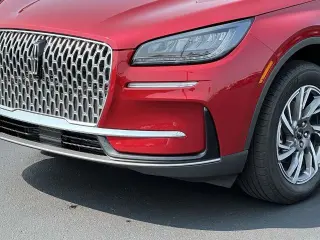 Lincoln Corsair 2023 Estándar 4 puertas SUV