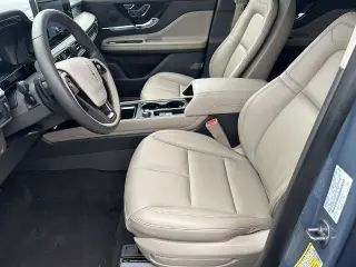 Lincoln Corsair 2024 AWD Premiere 4 puertas SUV