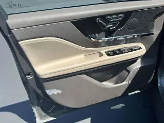 Lincoln Corsair 2024 AWD Reserve 4 puertas SUV