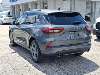 Ford Escape 2023 ST-Line 4 puertas SUV