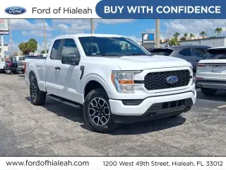 Ford F-150 2022 4x4 XL 4 puertas SuperCab 6.5 pies. SB