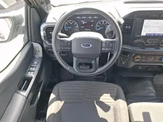Ford F-150 2022 4x4 XL 4 puertas SuperCab 6.5 pies. SB