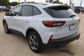 Ford Escape Híbrido 2025 AWD ST-Line Select 4 puertas SUV