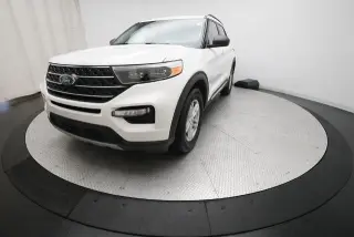 Ford Explorer 2023 AWD XLT SUV de 4 puertas