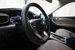 Ford Explorer 2023 AWD XLT SUV de 4 puertas