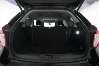 Ford Explorer 2023 AWD XLT SUV de 4 puertas
