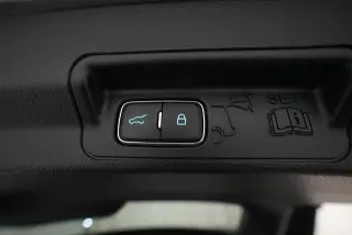 Ford Explorer 2023 AWD XLT SUV de 4 puertas