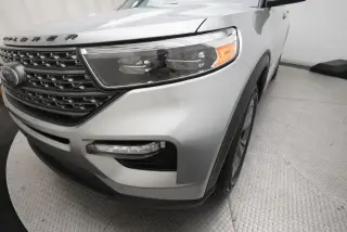 Ford Explorer 2023 AWD XLT SUV de 4 puertas