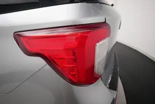 Ford Explorer 2023 AWD XLT SUV de 4 puertas