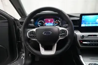 Ford Explorer 2023 AWD XLT SUV de 4 puertas