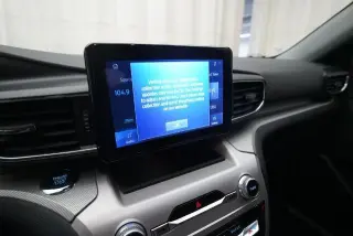 Ford Explorer 2023 AWD XLT SUV de 4 puertas