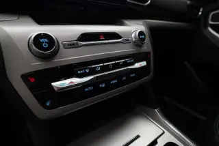 Ford Explorer 2023 AWD XLT 4 puertas SUV