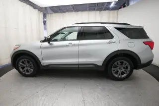 Ford Explorer 2023 AWD XLT 4 puertas SUV