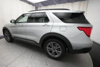Ford Explorer 2023 AWD XLT 4 puertas SUV