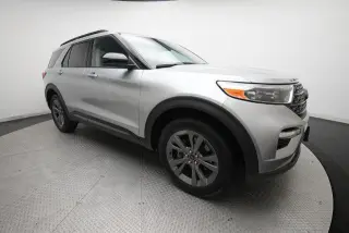 Ford Explorer 2023 AWD XLT 4 puertas SUV
