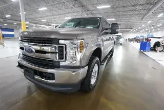 Ford F-250 Super Duty 2019 4x4 XLT Cabina Crew 4 puertas 6.8 pies caja corta Pickup