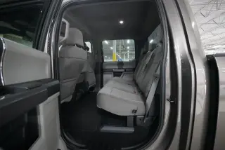 Ford F-250 Super Duty 2019 4x4 XLT Cabina Crew 4 puertas 6.8 pies caja corta Pickup