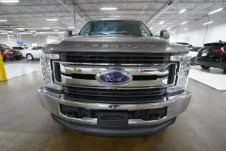 Ford F-250 Super Duty 2019 4x4 XLT Cabina Crew 4 puertas 6.8 pies caja corta Pickup