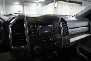 Ford F-250 Super Duty 2019 4x4 XLT Cabina Crew 4 puertas 6.8 pies caja corta Pickup