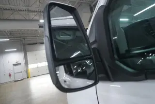 Ford Transit 2025 250 3 puertas LWB Techo Bajo Furgón de Carga