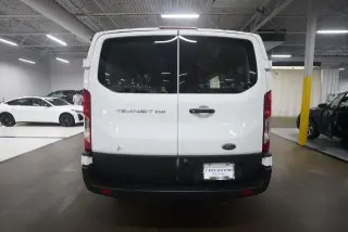 Ford Transit 2025 250 3 puertas LWB Techo Bajo Furgón de Carga