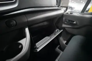 Ford Transit 2025 250 3 puertas LWB Techo Bajo Furgón de Carga