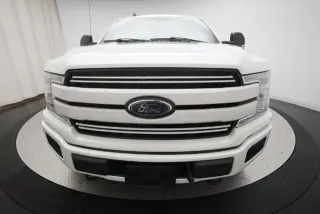 Ford F-150 2020 4x4 Lariat 4 puertas SuperCrew 5.5 pies. SB