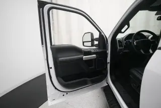 Ford F-150 2020 4x4 Lariat 4 puertas SuperCrew 5.5 pies. SB