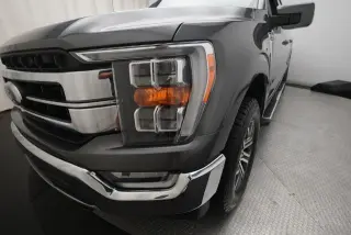 Ford F-150 2022 4x4 Lariat 4 puertas SuperCrew 5.5 pies. SB