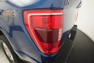 Ford F-150 2022 4x4 XLT 4 puertas SuperCrew 5.5 pies. Caja corta