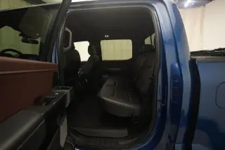 Ford F-150 2022 4x4 Lariat 4 puertas SuperCrew 6.5 pies. Caja corta