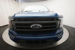Ford F-150 2022 4x4 Lariat 4 puertas SuperCrew 6.5 pies. Caja corta
