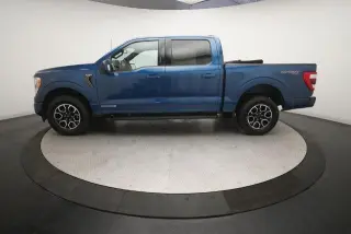 Ford F-150 2022 4x4 Lariat 4 puertas SuperCrew 6.5 pies. Caja corta