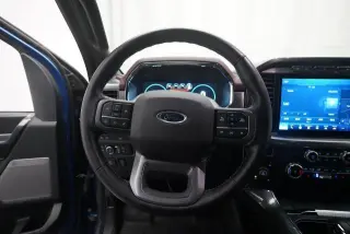 Ford F-150 2022 4x4 Lariat 4 puertas SuperCrew 6.5 pies. Caja corta