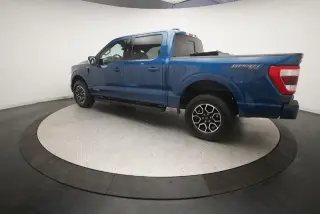 Ford F-150 2022 4x4 Lariat 4 puertas SuperCrew 6.5 pies. Caja corta