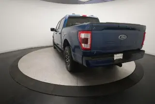 Ford F-150 2022 4x4 Lariat 4 puertas SuperCrew 6.5 pies. Caja corta
