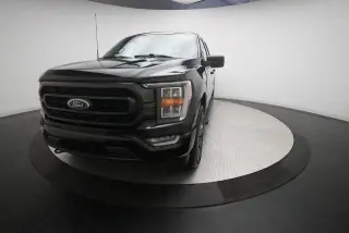 Ford F-150 2023 4x4 XLT 4 puertas SuperCrew 5.5 pies. SB