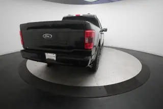 Ford F-150 2023 4x4 XLT 4 puertas SuperCrew 5.5 pies. SB