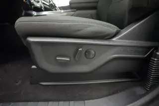 Ford F-150 2023 4x4 XLT 4 puertas SuperCrew 5.5 pies. SB